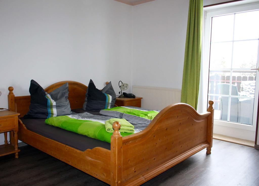 Pension Finkenschenke Groeditz Екстер'єр фото
